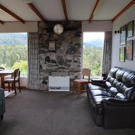 Glendale River View Manapouri Exteriör bild